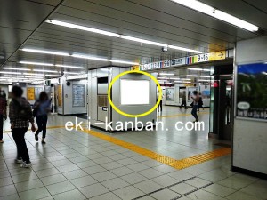 JR／新宿駅／中央地下道／№100駅看板・駅広告、写真2