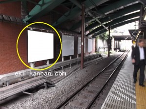 JR／四ツ谷駅／快速線前／№21駅看板・駅広告、写真2