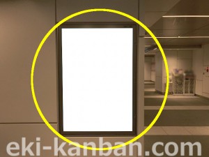 JR／新小岩駅／本屋改札内／№22駅看板・駅広告、写真3