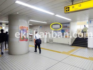 千葉都市モノレール　千葉みなと駅／ラチ内側壁面／№3駅看板・駅広告、写真2