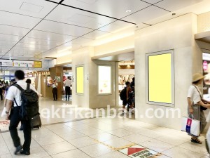 JR/東京駅/J・ADビジョン_東京駅新幹線南乗換口、写真1