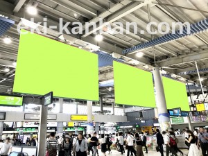 JR品川駅 中央改札口フラッグ、駅広告イメージ1