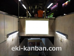 JR／御徒町駅／北行ホーム／№18駅看板・駅広告、写真3