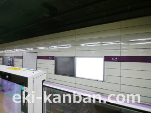 東京メトロ／渋谷駅／半蔵門線№1B№B駅看板・駅広告、写真2