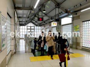 JR／目白駅／本屋口／№57駅看板・駅広告、写真1