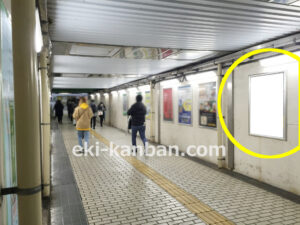 JR／高田馬場駅／A口道路側／№34駅看板・駅広告、写真2