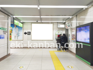 JR／高田馬場駅／本屋口／№124駅看板・駅広告、写真1