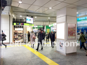 JR／高田馬場駅／本屋口／№129駅看板・駅広告、写真1