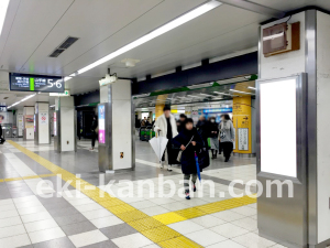 JR／池袋駅／北口／№9駅看板・駅広告、写真1