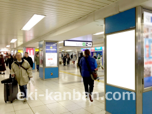 JR／池袋駅／中央通路／№161駅看板・駅広告、写真1