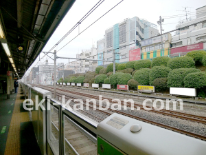 JR／駒込駅／内回り線側／№107駅看板・駅広告、写真1