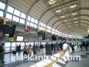 JR／品川駅／自由通路／№30駅看板・駅広告、写真1