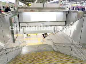 JR／池袋駅／内回りホーム／№21駅看板・駅広告、写真1