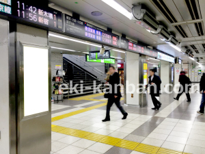 JR／池袋駅／北口／№10駅看板・駅広告、写真1