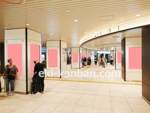 京成　上野駅／上野ステーションビジョン駅デジタルサイネージ・駅広告、写真2