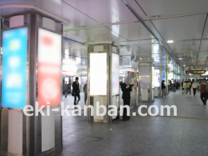 JR／横浜駅／中央通路／№46駅看板・駅広告、写真1