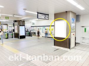 JR／新浦安駅／本屋改札内／№10駅看板・駅広告、写真2