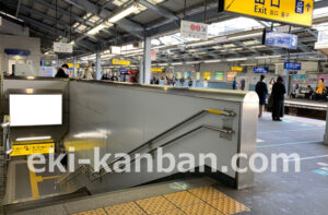 京急／横須賀中央駅／／№22019駅看板・駅広告、写真2