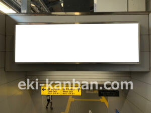 京急／横須賀中央駅／／№22020駅看板・駅広告、写真2