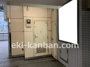 京急／横須賀中央駅／／№23001駅看板・駅広告、写真2