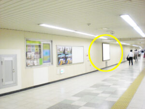 JR／東京駅／東西線通路／№13駅看板・駅広告、写真1