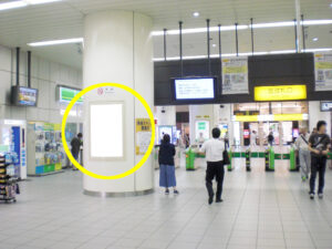 JR／赤羽駅／北口コンコース／№13駅看板・駅広告、写真1