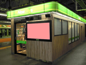 JR／立川駅／NewDaysビジョン№D駅デジタルサイネージ、写真3