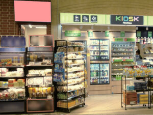 JR／横浜駅／NewDaysビジョン№D駅デジタルサイネージ、写真4