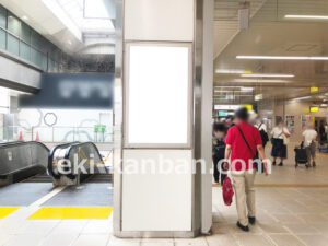 横浜市営／センター北駅／№T-6№6駅看板・駅広告、写真2