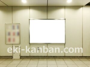 横浜市営/日吉駅//№2駅看板・駅広告、写真2