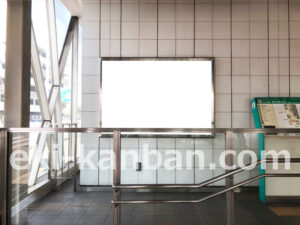 横浜市営／東山田駅／／№1駅看板・駅広告、写真2