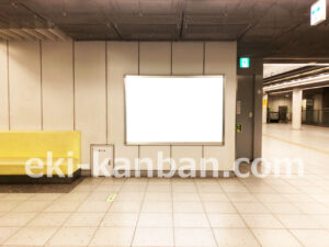 横浜市営／高田駅／／№1駅看板・駅広告、写真2