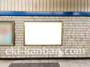 横浜市営／港南中央駅／／№14駅看板・駅広告、写真2