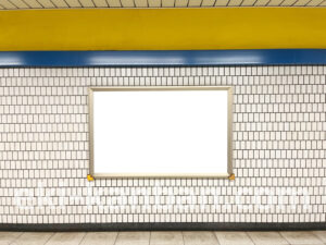 横浜市営/下永谷駅//№8駅看板・駅広告、写真2