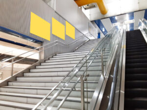 みなとみらい／みなとみらい駅／臨時集中貼り 6枚セット 7日間№7駅臨時広告・駅広告、写真4