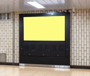 東京メトロ／有楽町駅／駅 MWV単駅1weekスポット№1駅デジタルサイネージ・駅広告、写真2