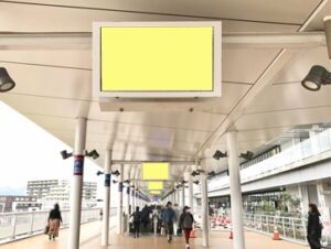 海老名自由通路サイネージ