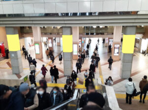 JR／川崎駅／川崎イーストサイドピラー駅臨時広告・駅広告、写真2