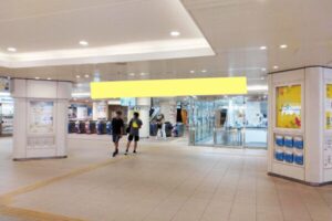 本厚木駅 横断幕