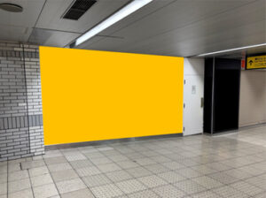 JR／池袋駅／池袋北改札外BIGシート№BIG駅臨時広告・駅広告、写真2