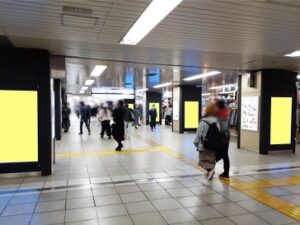 東武 池袋駅/東武 池袋駅 東武サイネージピラー(池袋)Cエリア№Cデジタルサイネージ・駅広告、写真2