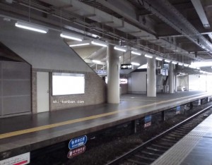 阪急　西宮北口駅／／№047駅看板・駅広告、写真1