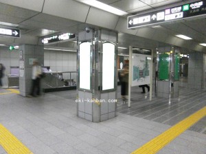 Osaka／Metro（大阪メトロ）　谷町四丁目駅／谷町線№2‐219№219、写真2
