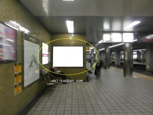 Osaka／Metro（大阪メトロ）　谷町四丁目駅／谷町線№1‐213№213、写真2