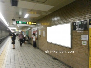 Osaka／Metro（大阪メトロ）　堺筋本町駅／堺筋線№1‐635№635、写真2