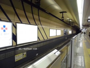 Osaka／Metro（大阪メトロ）　心斎橋駅／長堀鶴見緑地線№1-724№724、写真1