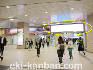阪急 大阪梅田駅//№5003駅看板・駅広告、写真2