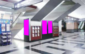 JR　大阪駅／中央口セット70インチ12面№12デジタルサイネージ、写真1
