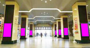 JR　姫路駅／姫路駅中央コンコース14面セット№14デジタルサイネージ、写真1