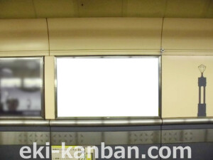 Osaka／Metro（大阪メトロ）　心斎橋駅／長堀鶴見緑地線№1-728№728、写真1